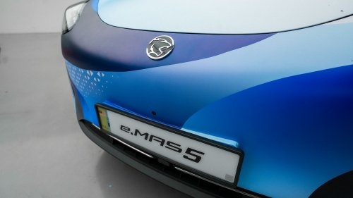Proton eMas 5 previewed – rebadged Geome Xingyuan, RWD, 250 to 325 km WLTP, Oct launch