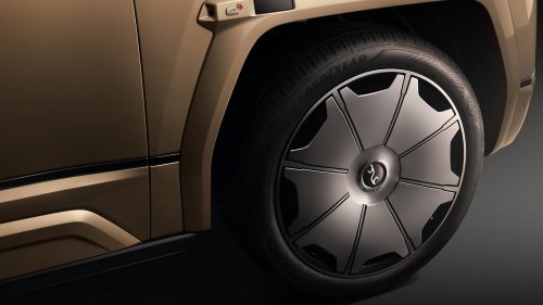 Yangwang U8L in China – BYD’s ultra-luxurious 6-seater REEV SUV rivals Rolls-Royce Cullinan; RM769k