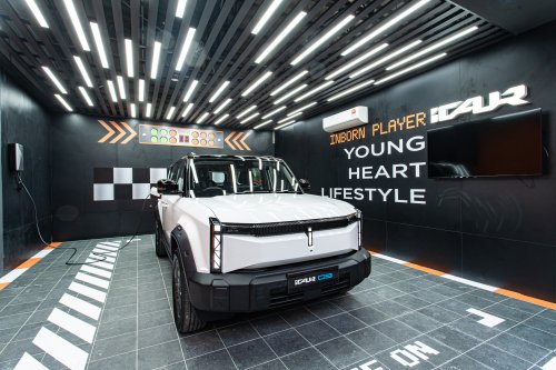 iCaur Malaysia opens Glenmarie outlet by Absolute Motor – brand’s first dealership in Malaysia, worldwide