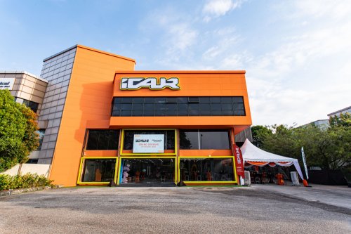 iCaur Malaysia opens Glenmarie outlet by Absolute Motor – brand’s first dealership in Malaysia, worldwide