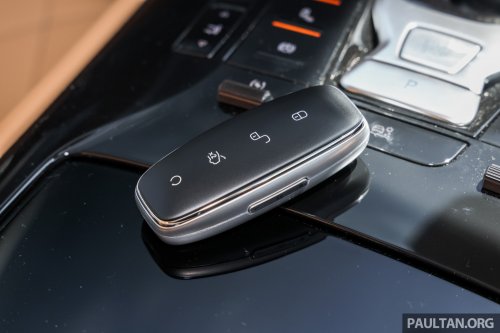 2025 Denza D9 EV MPV review in Malaysia – RM259k-309k, should the Toyota Alphard/Vellfire be worried?