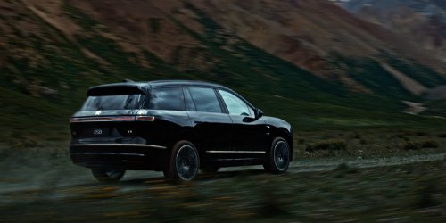 2025 Nio ES8 launched as largest EV SUV in China – from RM244k; 6 or 7 seats; 707 PS; up to 635 km CLTC