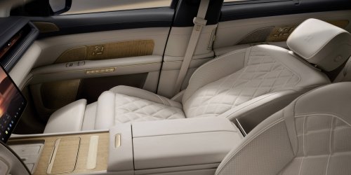 2025 Nio ES8 launched as largest EV SUV in China – from RM244k; 6 or 7 seats; 707 PS; up to 635 km CLTC