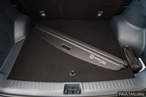 Proton eMas 7 now comes with free tonneau cover for existing, new customers – OTA brings Apple CarPlay