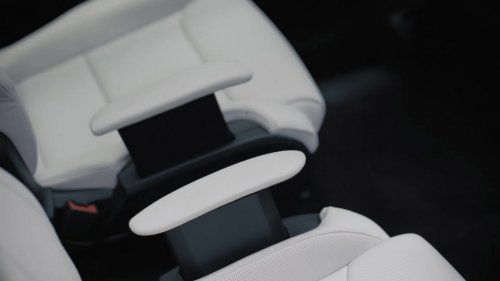 Tesla Model Y L – previously China-only 6-seater EV SUV coming to Australia this year; Malaysia too?