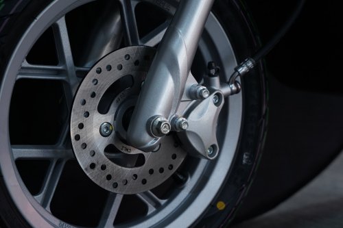 2025 Yadea RS20 e-scooter for Malaysia, RM4,998