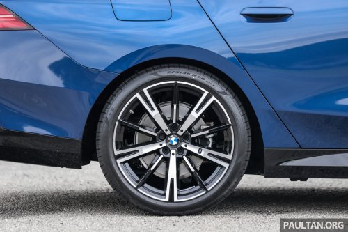 2025 BMW 530i M Sport review in Malaysia – RM400k; better car than the W214 Mercedes-Benz E-Class?