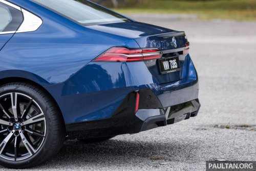 2025 BMW 530i M Sport review in Malaysia – RM400k; better car than the W214 Mercedes-Benz E-Class?