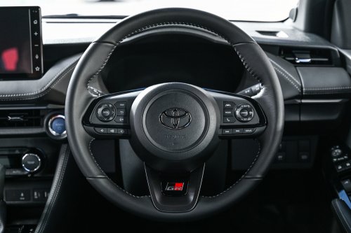 2026 Toyota Vios Hybrid debuts – 1.5L four-cylinder petrol, 111 PS; two variants, from RM93k in Thailand