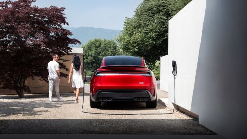 2026 Tesla Model Y Performance debuts – top-spec Juniper packs 460 hp; 0-100 in 3.5s, 250 km/h, 580 km