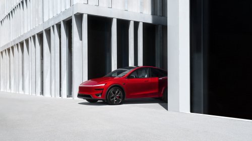 2026 Tesla Model Y Performance debuts – top-spec Juniper packs 460 hp; 0-100 in 3.5s, 250 km/h, 580 km