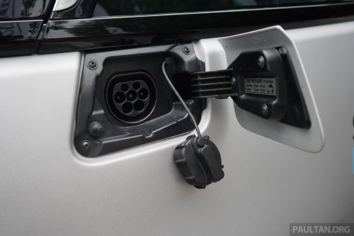 Microlino previewed in Malaysia – first debut in Asia; modern bubble car with 228 km EV range; 2026 launch