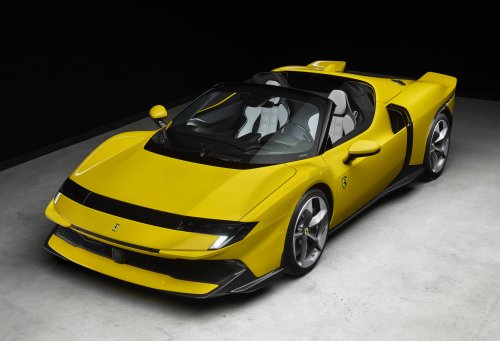 Ferrari 849 Testarossa in Bangkok for ASEAN debut – SF90 replacement with iconic name and 1,050 PS