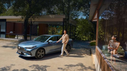 Geely Galaxy Starshine 6 PHEV – C-segment size but with torsion beam, fr RM47k; Proton eMas sedan?