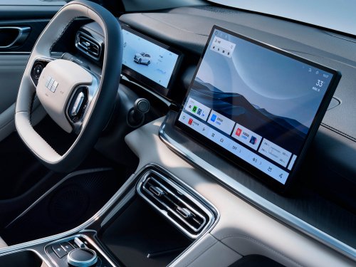 Geely Galaxy Starshine 6 PHEV – C-segment size but with torsion beam, fr RM47k; Proton eMas sedan?