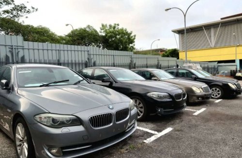 32 imported vehicles seized for warehouse overstay