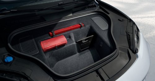 The all-electric Porsche Macan – from its performance to its versatility, everything you need in an SUV