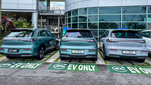 Proton opens self-operated 120 kW DC EV fast charger in Tanjong Malim – RM0.40 per kWh until Oct 31