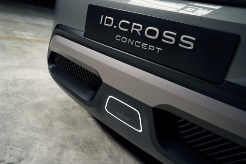 Volkswagen ID.Cross Concept debuts – electric SUV with 211 PS front motor, 420 km range WLTP