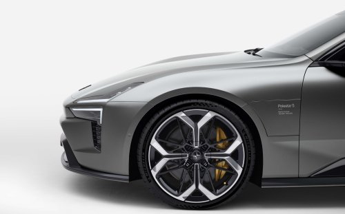 Polestar 5 debuts: 884 PS AWD electric sedan with 670 km range