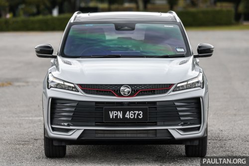 2025 Proton X50 facelift – full gallery of Flagship variant with big spoiler, two-tone interior, sunroof