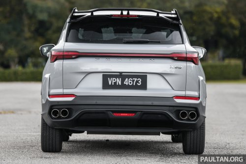 2025 Proton X50 facelift – full gallery of Flagship variant with big spoiler, two-tone interior, sunroof