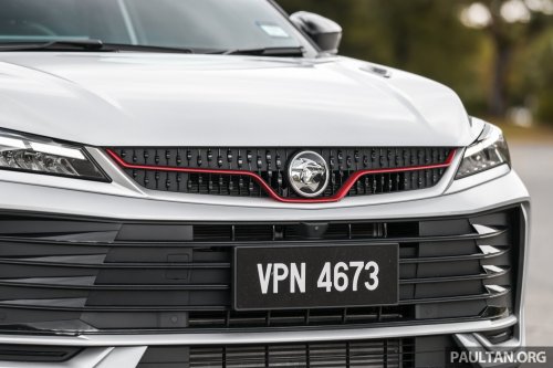 2025 Proton X50 facelift – full gallery of Flagship variant with big spoiler, two-tone interior, sunroof