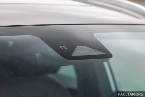 2025 Proton X50 facelift – full gallery of Flagship variant with big spoiler, two-tone interior, sunroof