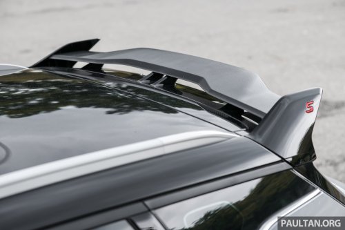 2025 Proton X50 facelift – full gallery of Flagship variant with big spoiler, two-tone interior, sunroof