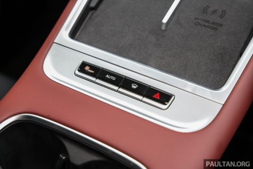 2025 Proton X50 facelift – full gallery of Flagship variant with big spoiler, two-tone interior, sunroof