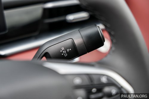 2025 Proton X50 facelift – full gallery of Flagship variant with big spoiler, two-tone interior, sunroof