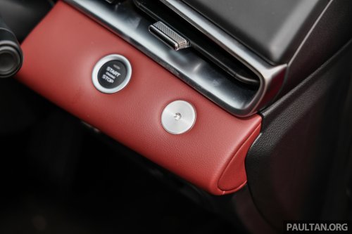 2025 Proton X50 facelift – full gallery of Flagship variant with big spoiler, two-tone interior, sunroof