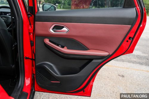 2025 Proton X50 facelift – full gallery of Flagship variant with big spoiler, two-tone interior, sunroof