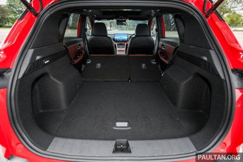 2025 Proton X50 facelift – full gallery of Flagship variant with big spoiler, two-tone interior, sunroof