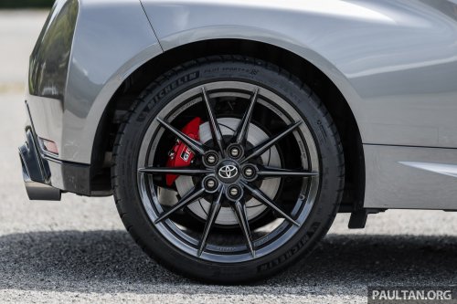 2025 Toyota GR Yaris facelift with 8AT in Malaysia – 300 PS, 0-100 km/h in 5.2s; RM10k more than 6MT