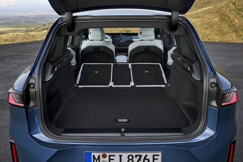 2026 BMW iX3 NA5 debuts: production Neue Klasse gets concept car looks, 805 km range, 372 km in 10min