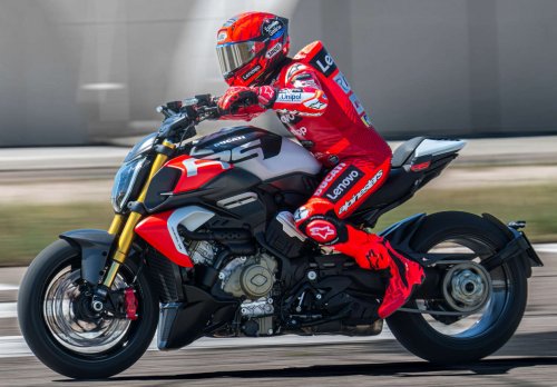 2026 Ducati Diavel V4 RS unveiled, 0-100 in 2.5 secs