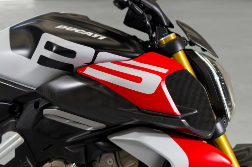 2026 Ducati Diavel V4 RS unveiled, 0-100 in 2.5 secs