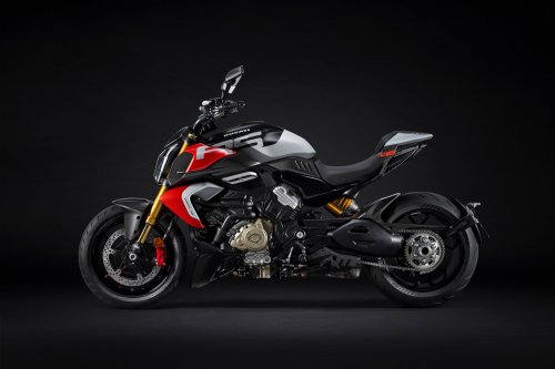 2026 Ducati Diavel V4 RS unveiled, 0-100 in 2.5 secs