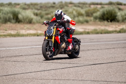 2026 Ducati Diavel V4 RS unveiled, 0-100 in 2.5 secs