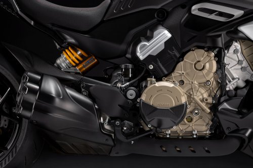 2026 Ducati Diavel V4 RS unveiled, 0-100 in 2.5 secs