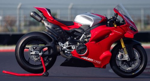2026 Ducati Panigale V4R – 218 hp, full MotoGP aero