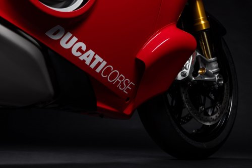 2026 Ducati Panigale V4R – 218 hp, full MotoGP aero