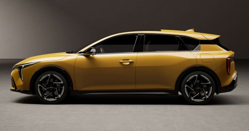 2026 Kia K4 hatchback debuts – 1.0L and 1.6L turbo petrol engines; to go on sale in UK, Australia this year