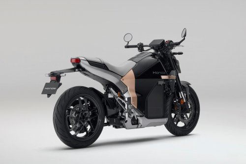 Honda WN7 electric motorcycle unveiled for Europe