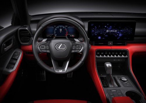 2026 Lexus IS facelift debuts – IS 350, IS 300h; more aggressive face, new interior, improved dynamics