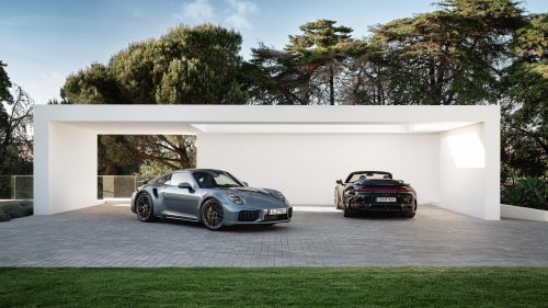 2026 Porsche 911 Turbo S – 992.2 range topper is most powerful 911 ever; 711 PS, 800 Nm T-Hybrid; 0-100 2.5s
