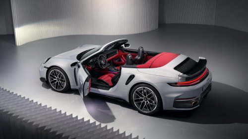 2026 Porsche 911 Turbo S – 992.2 range topper is most powerful 911 ever; 711 PS, 800 Nm T-Hybrid; 0-100 2.5s