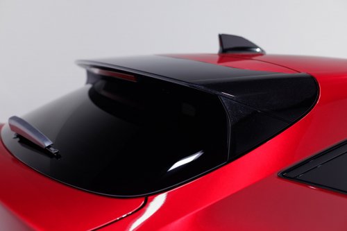 2026 Renault Clio debuts – sixth-gen is larger, gets more expressive styling; hybrid, petrol, LPG engines