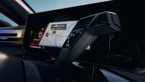 2026 Renault Clio debuts – sixth-gen is larger, gets more expressive styling; hybrid, petrol, LPG engines